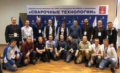 Поздравляем  Алексея Янина